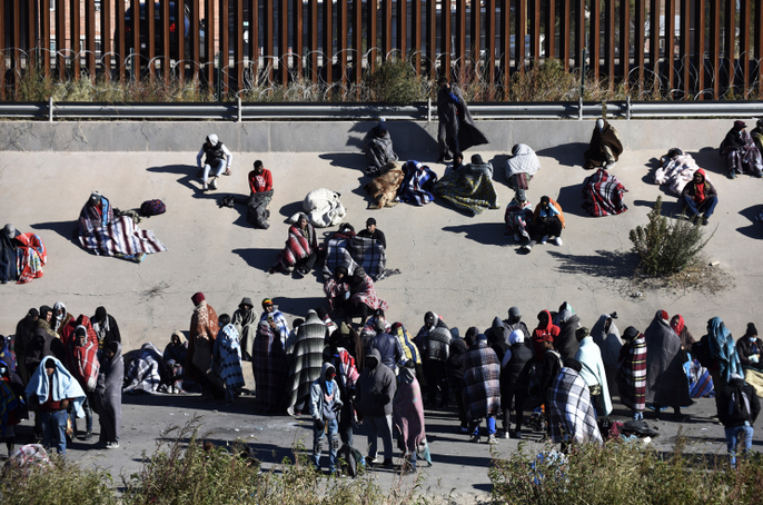 El Paso declares state of emergency as migrants flood in through sewers