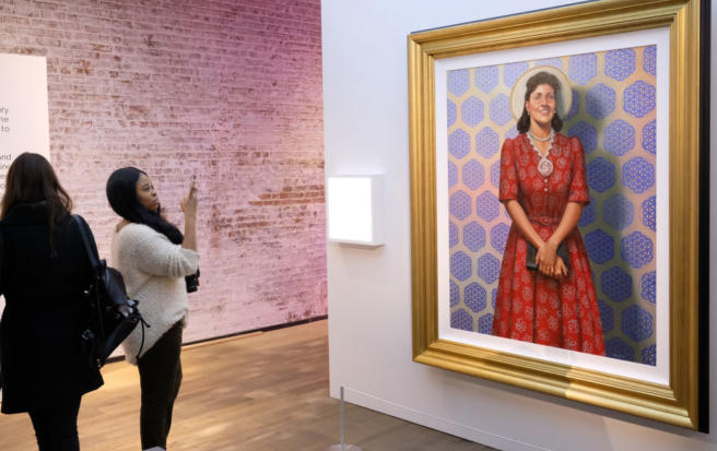 Henrietta Lacks being honored with bronze statue