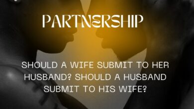 Should a Wife Submit to her Husband? Should a Husband Submit to his Wife? What does SUBMITTING really mean in a Marriage?