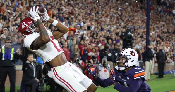 Alabama Outlast Auburn in Thriller 1