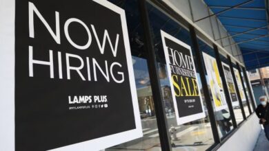 U.S. Jobless Claims Reach Highest Level in Two Years, Signaling Economic Concerns