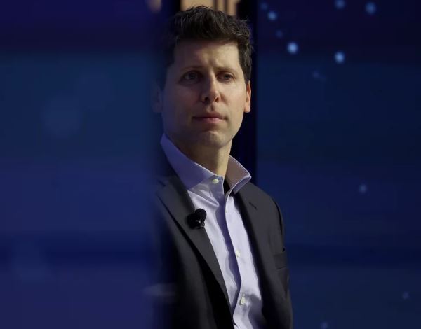 OpenAI Reinstates Sam Altman as CEO in Dramatic Reversal