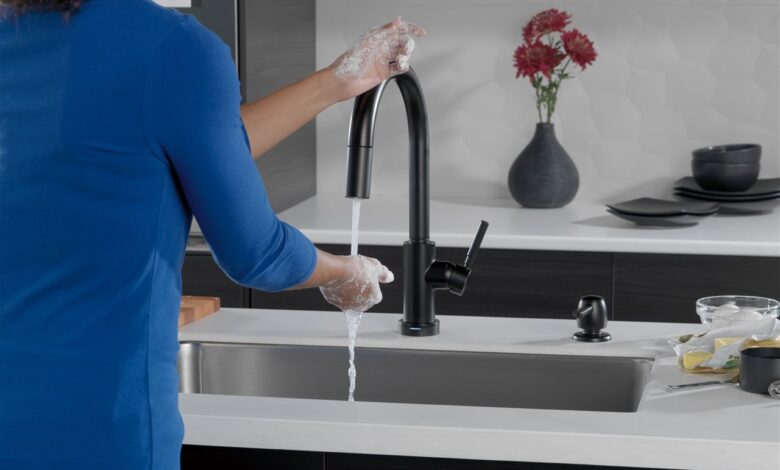 How to make spring cleaning your kitchen and bathroom easier