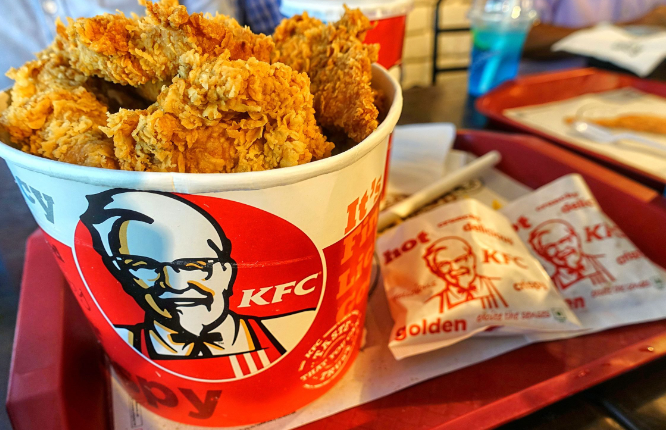 KFC Introduces Sustainable Packaging to Revolutionize Fast Food Consumption