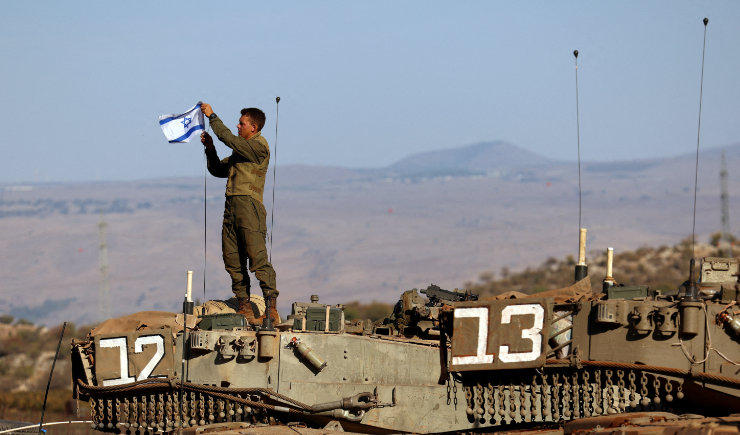 Isreal Prepared to Launch Offensive in Lebanon