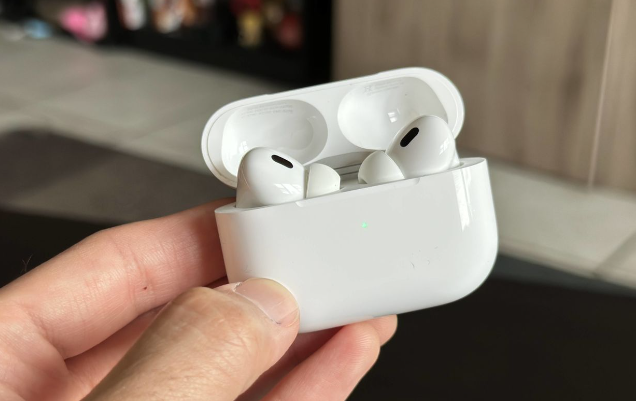 AirPods Pro 2 Introduce Hearing Loss Test Feature for Personalized Audio Experience