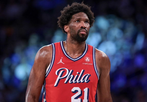 Joel Embiid Heckled by Yankees Fans with Brutal Chant