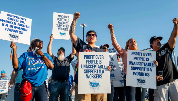 U.S. Port Workers End Strike, Reaching Critical Agreement