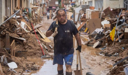 Accusations Mount in Spain Over Accountability for Devastating Floods