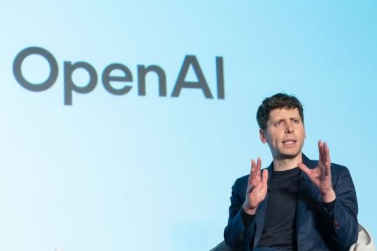 OpenAI Surges to 400 Million Users as Corporate Clients Double Amid Rising AI Competition