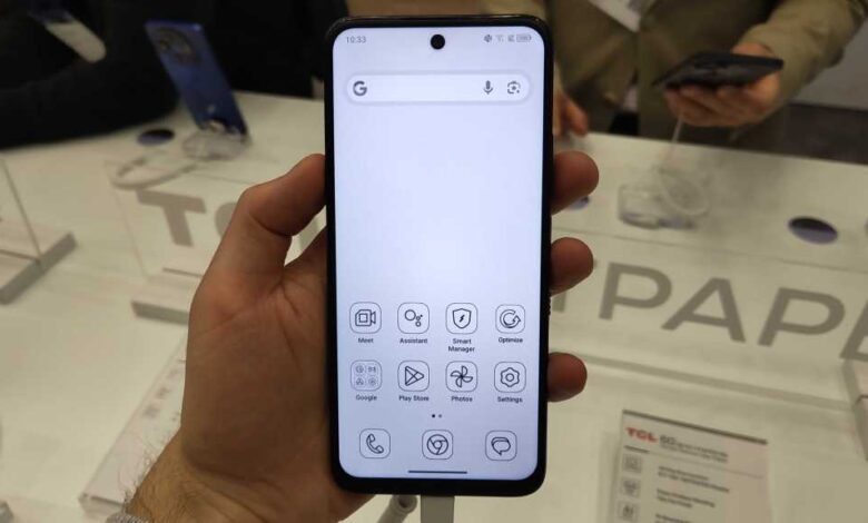 TCL Nxtpaper 60 Hands On: My Favourite Smartphone Display