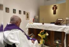 Vatican Releases Photo Of Pope Praying From Hospital Suite Chapel