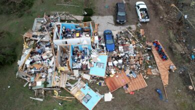 Violent tornadoes hit parts of U.S. as severe storms kill at least 42, unleashing winds and fanning wildfires