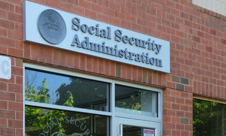 10,000 Social Security Administration workers could accept buyout offer, former commissioner says