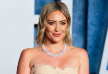 Hilary Duff Just Wore the Stylish Mom Jeans of the Summer Hilary Duff Just Wore the Stylish Mom Jeans of the Summer