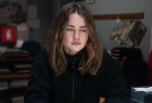 Inside Grace Van Patten’s Portrayal of Amanda Knox Inside Grace Van Patten’s Portrayal of Amanda Knox