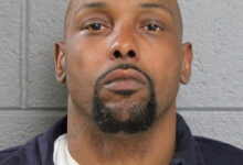 Parolee put gun to child’s head during 7-Eleven holdup, prosecutors allege Parolee put gun to child’s head during 7-Eleven holdup, prosecutors allege