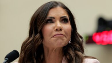 Trump fires DHS secretary Kristi Noem, replaces her with Sen. Markwayne Mullin Trump fires DHS secretary Kristi Noem, replaces her with Sen. Markwayne Mullin