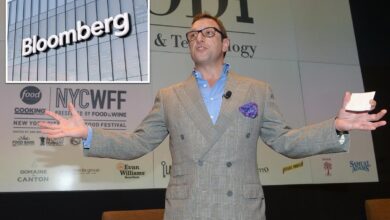 Bloomberg exec sent raunchy messages to male staffer: suit Bloomberg exec sent raunchy messages to male staffer: suit