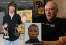 Austin Metcalf’s dad has incredibly moving reaction to Karmelo Anthony’s sentencing — as he hits out at race-baiting agitators Austin Metcalf’s dad has incredibly moving reaction to Karmelo Anthony’s sentencing — as he hits out at race-baiting agitators